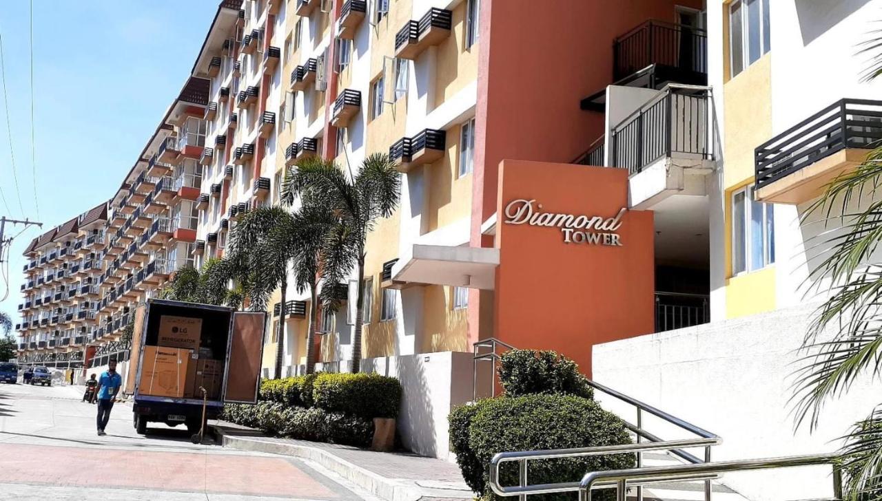 Lancris Residences 2 Bedroom Entire Apartment Near Airport With Pool Paranaque City Buitenkant foto