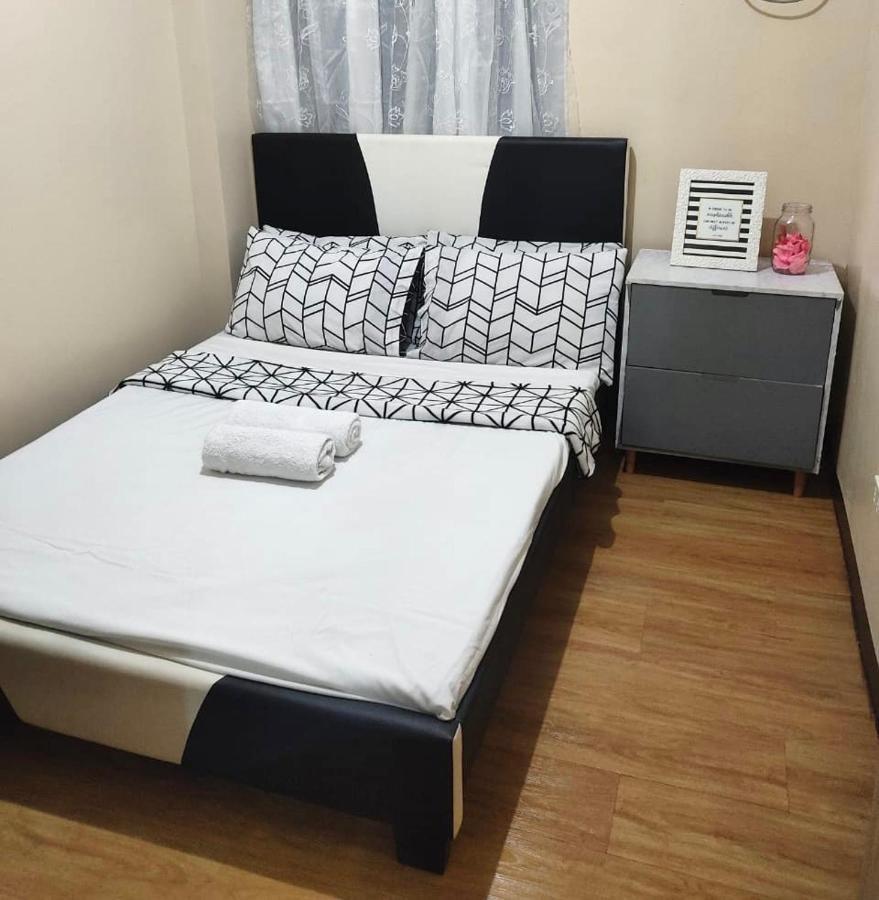 Lancris Residences 2 Bedroom Entire Apartment Near Airport With Pool Paranaque City Buitenkant foto