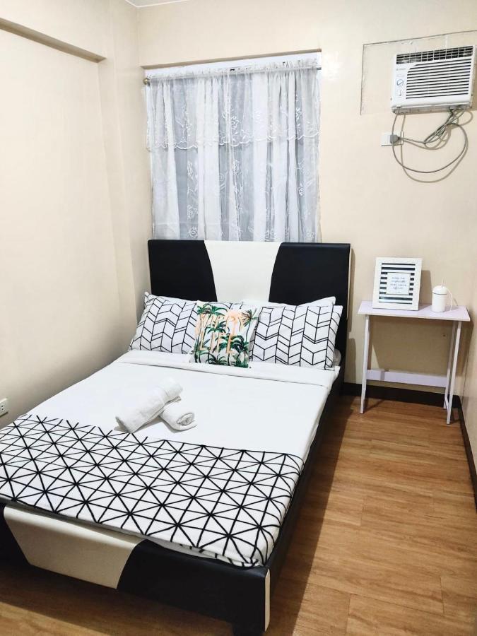 Lancris Residences 2 Bedroom Entire Apartment Near Airport With Pool Paranaque City Buitenkant foto