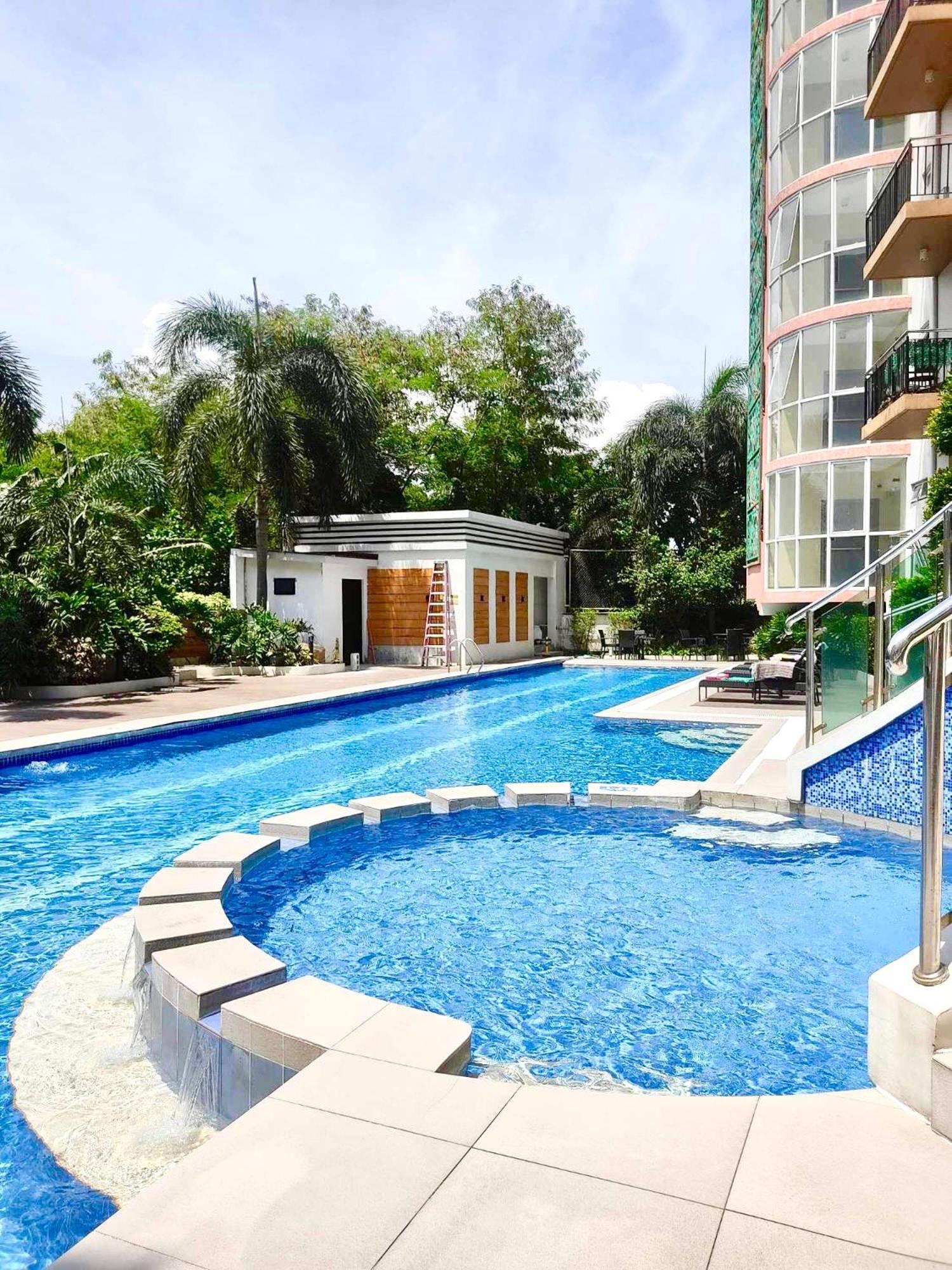 Lancris Residences 2 Bedroom Entire Apartment Near Airport With Pool Paranaque City Buitenkant foto